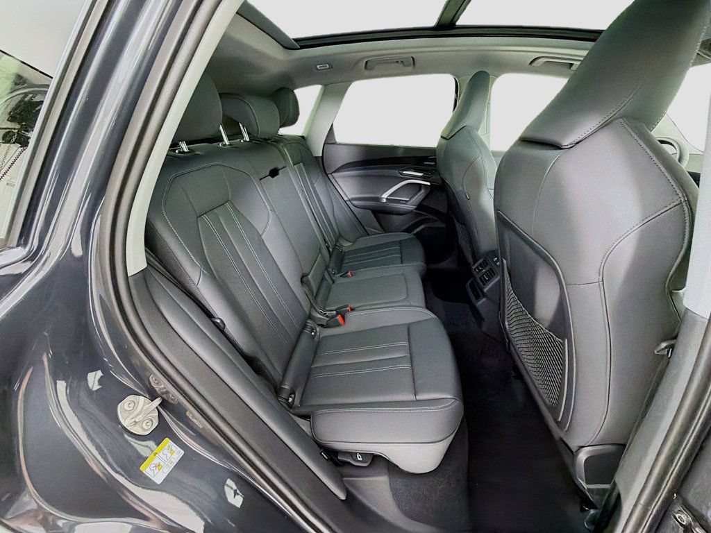 Certified 2025 Audi Q5 Premium Plus w/ Premium Plus AWD/4WD image 29