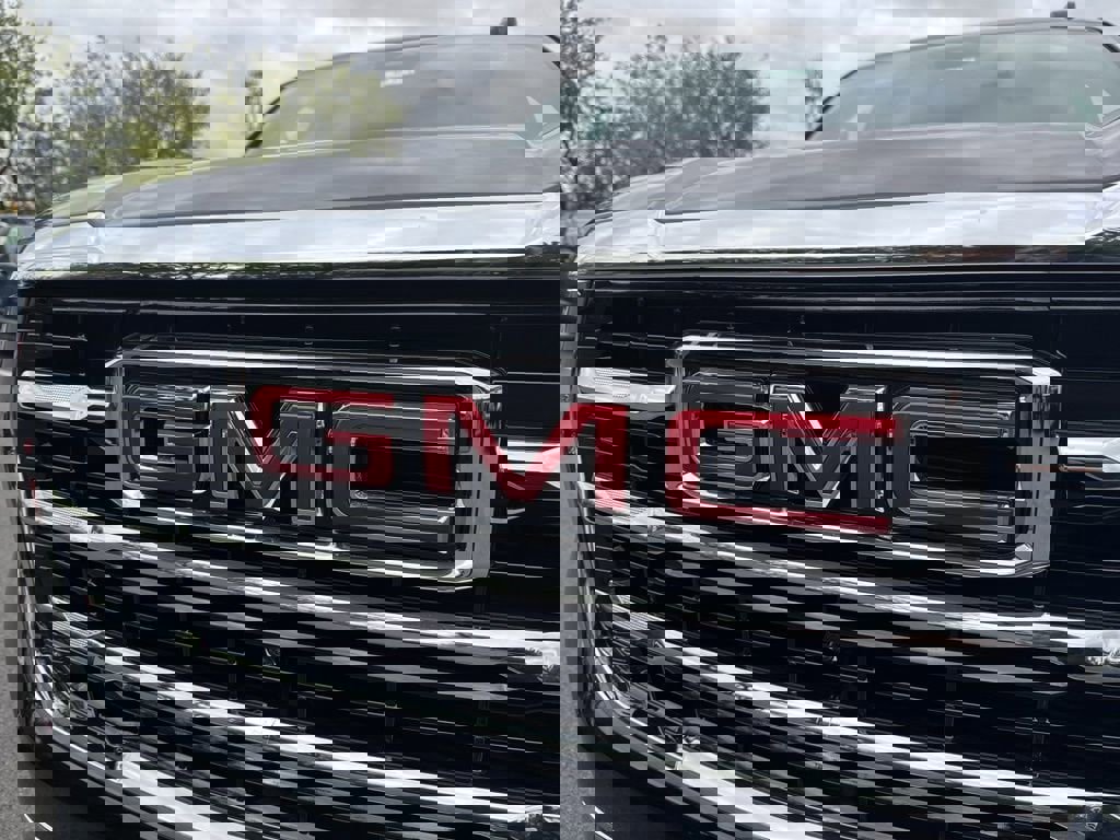 New 2026 GMC Yukon XL Elevation w/ LPO, Floor Liner Package image 64