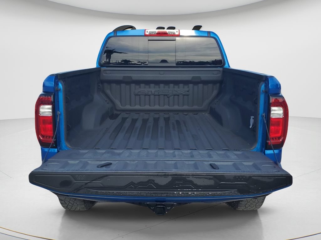 Used 2023 GMC Canyon AT4X AWD/4WD image 9