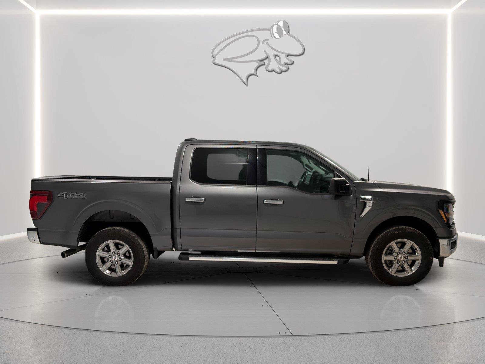 Used 2025 Ford F150 XLT w/ Equipment Group 301A Standard AWD/4WD image 7