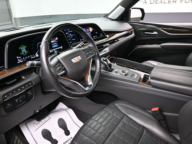 Used 2024 Cadillac Escalade ESV Premium Luxury Platinum image 19
