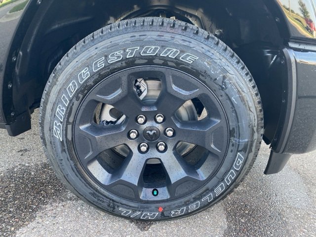 New 2026 RAM 1500 4x4 Crew Cab image 12