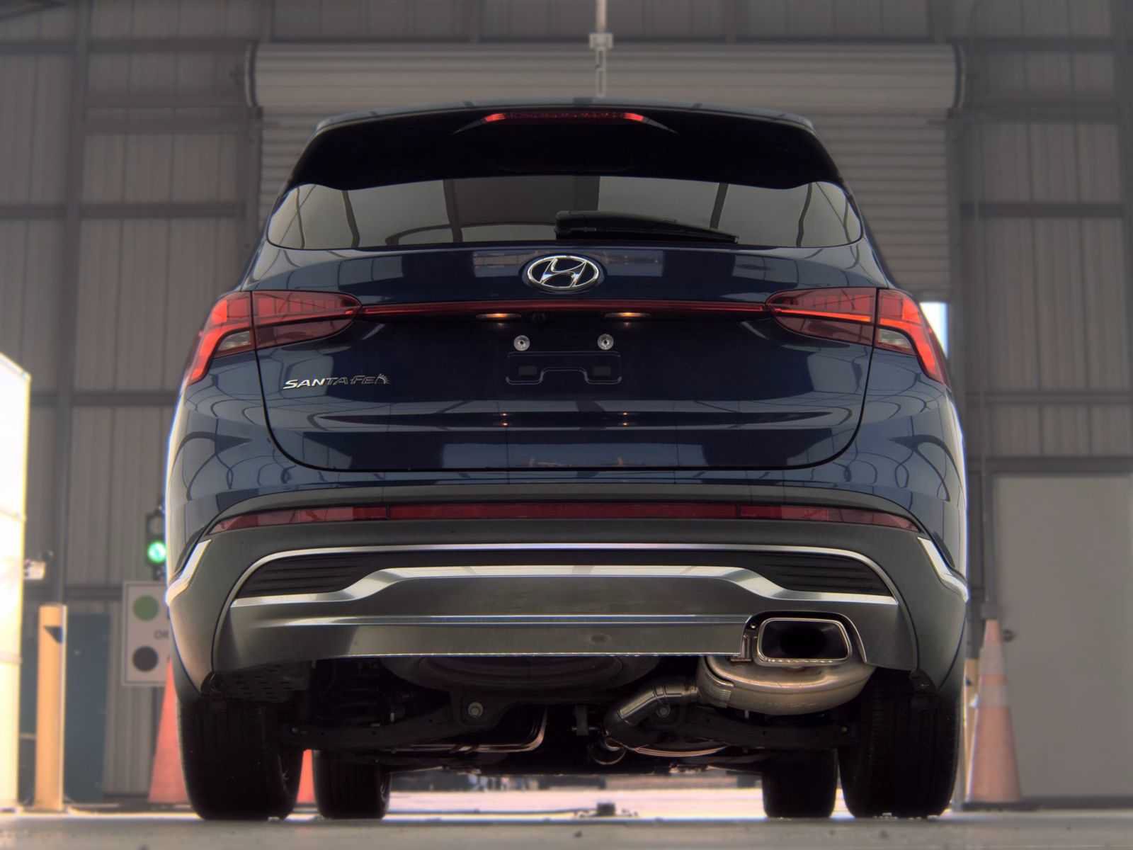 Used 2023 Hyundai Santa Fe SEL w/ Premium Package FWD image 8