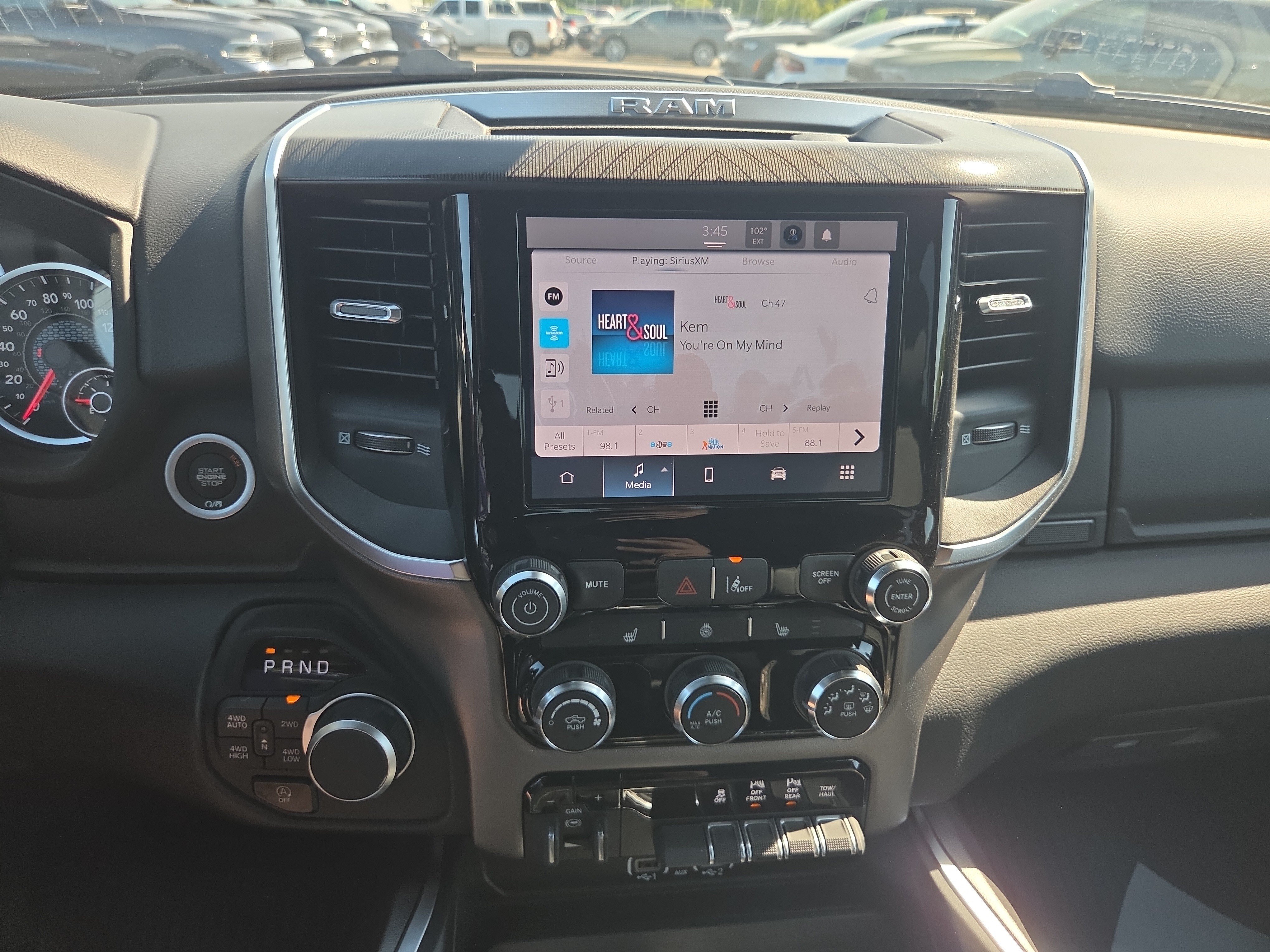New 2026 RAM 1500 Big Horn AWD/4WD image 10