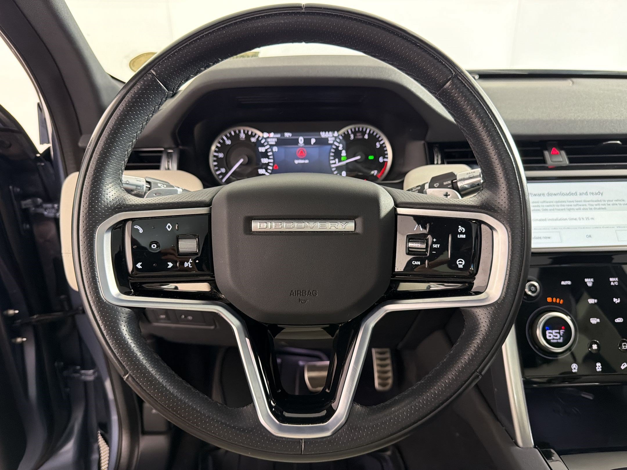 Used 2022 Land Rover Discovery Sport S R-Dynamic AWD/4WD image 18