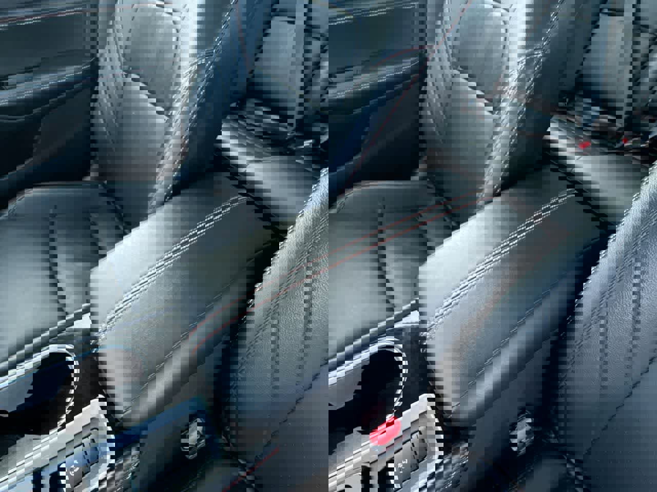 Used 2023 Nissan Altima 2.5 SR w/ SR Premium Package image 21