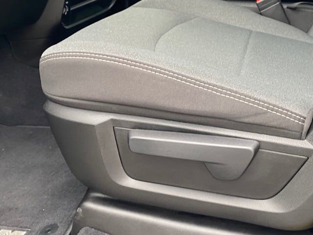 Used 2024 RAM 3500 Tradesman w/ Chrome Appearance Group image 29