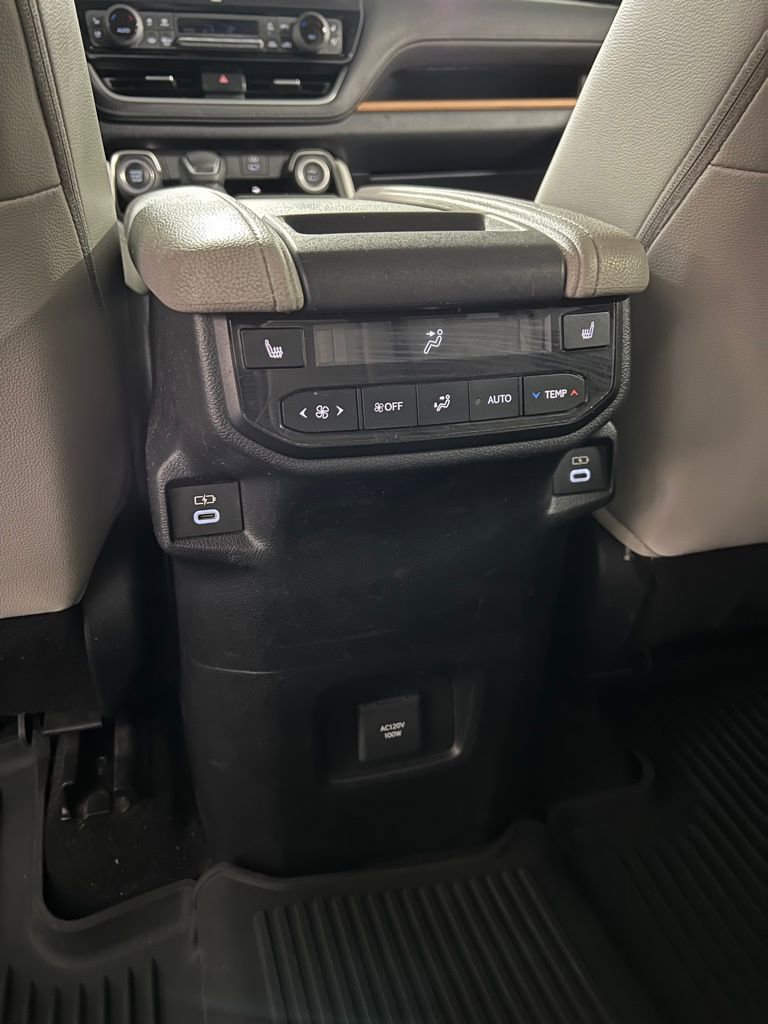 Certified 2024 Toyota Grand Highlander Limited image 20
