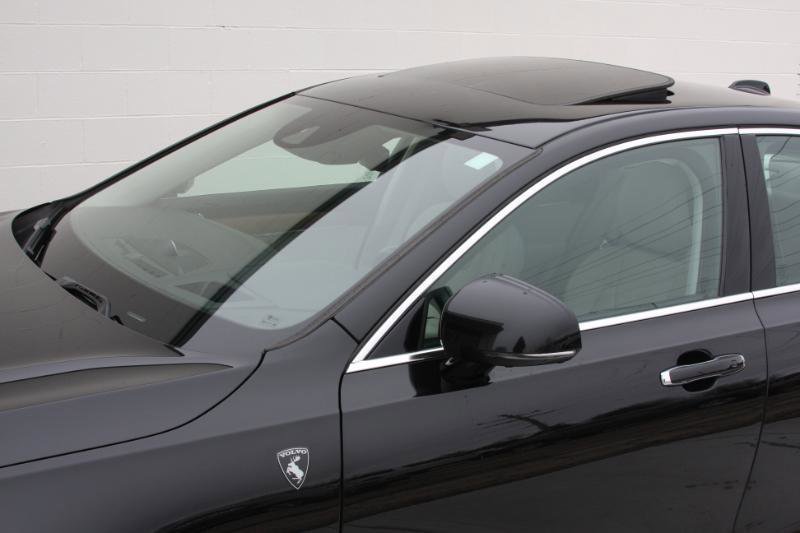 Used 2017 Volvo S90 T6 Inscription w/ Vision Package image 13