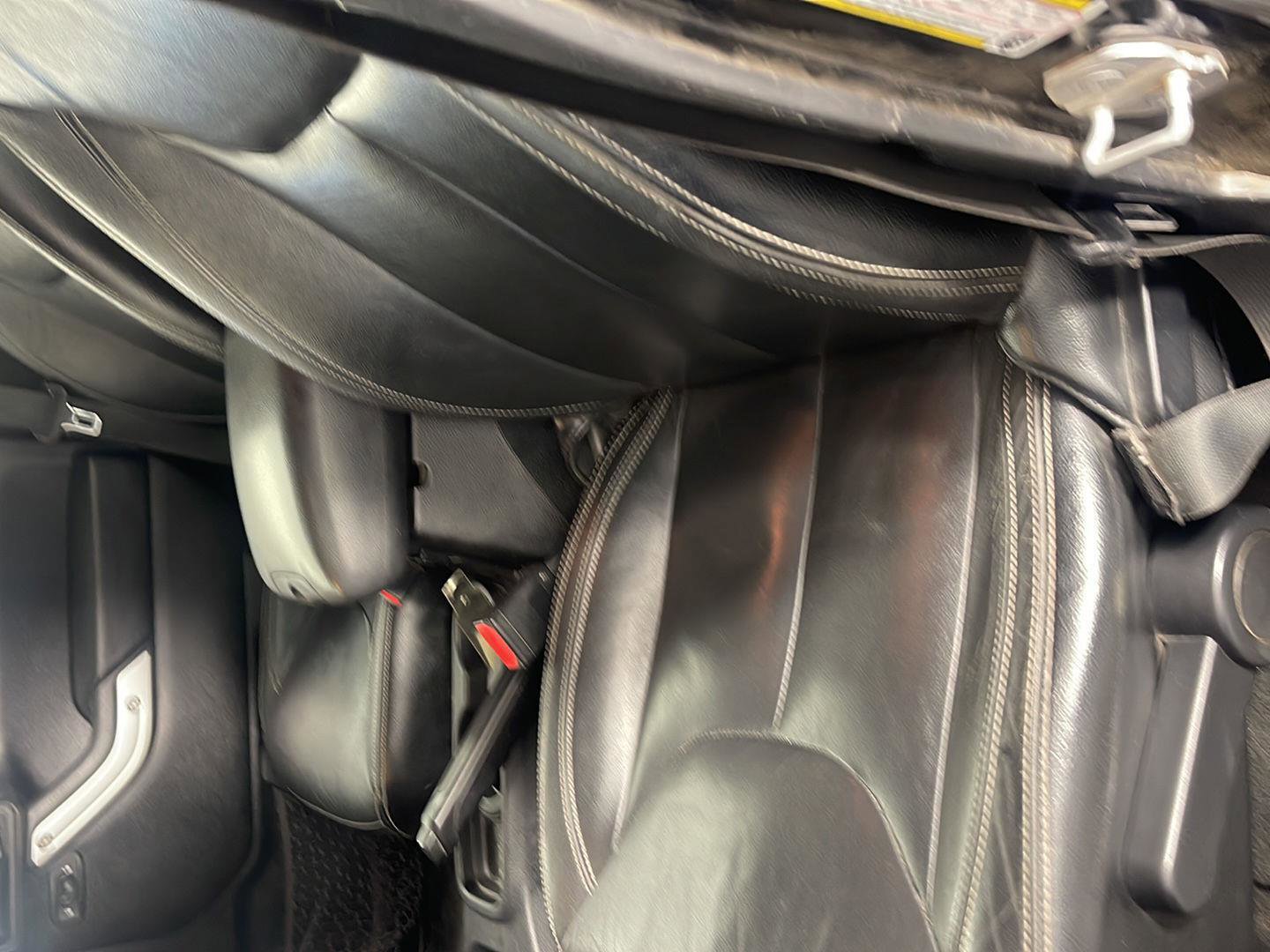 Used 2016 Jeep Wrangler Unlimited Sahara w/ Dual Top Group image 13