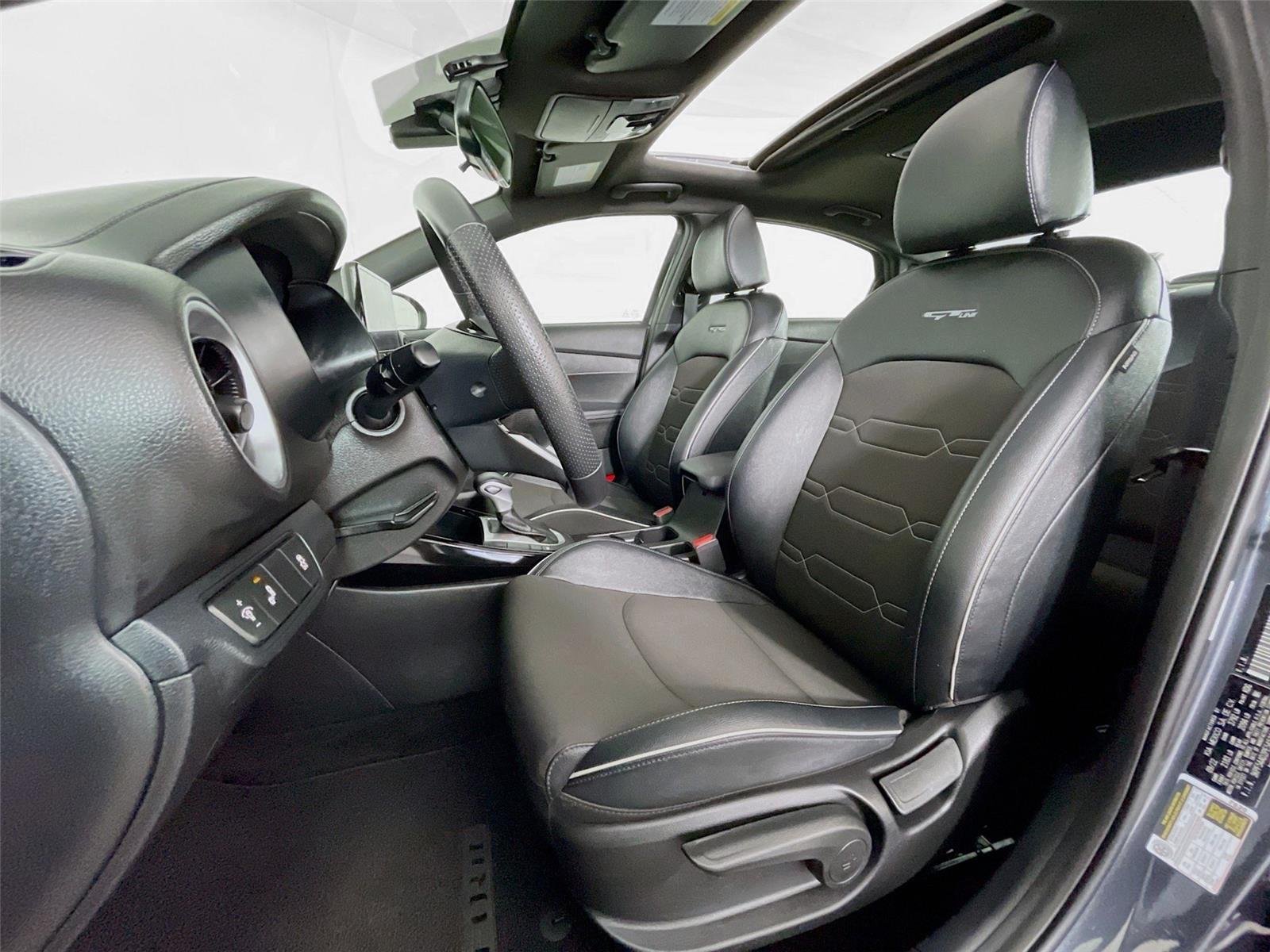 Used 2023 Kia Forte GT-Line w/ GT-Line Premium Package FWD image 25