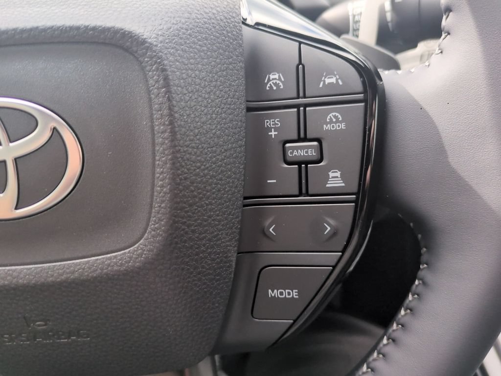New 2026 Toyota C-HR AWD/4WD image 22
