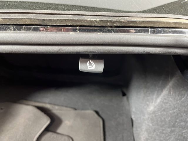 Used 2020 Chevrolet Malibu LT image 46