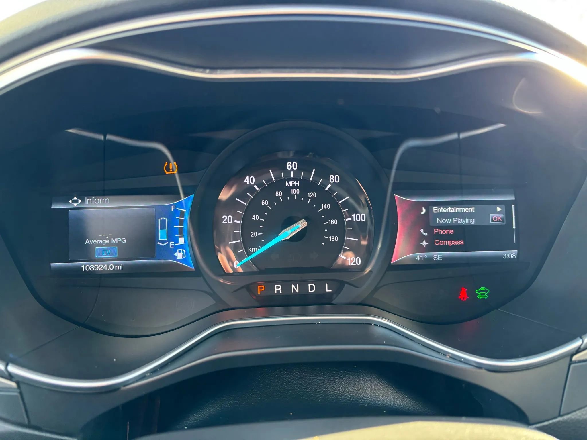 Used 2014 Ford Fusion Energi SE image 33