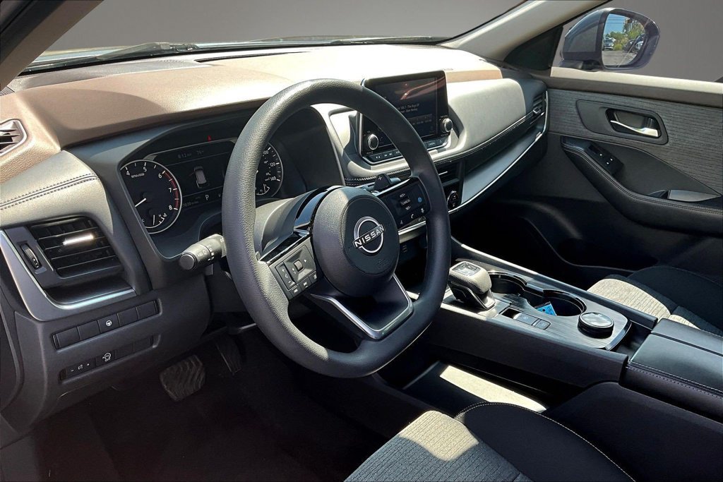 Certified 2023 Nissan Rogue SV AWD/4WD image 17