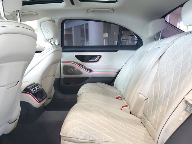 Used 2021 Mercedes-Benz S 580 4MATIC Sedan w/ AMG Line image 11