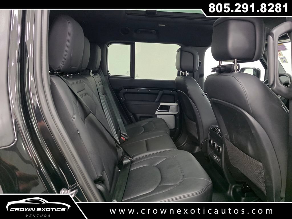 Used 2023 Land Rover Defender 130 SE AWD/4WD image 16