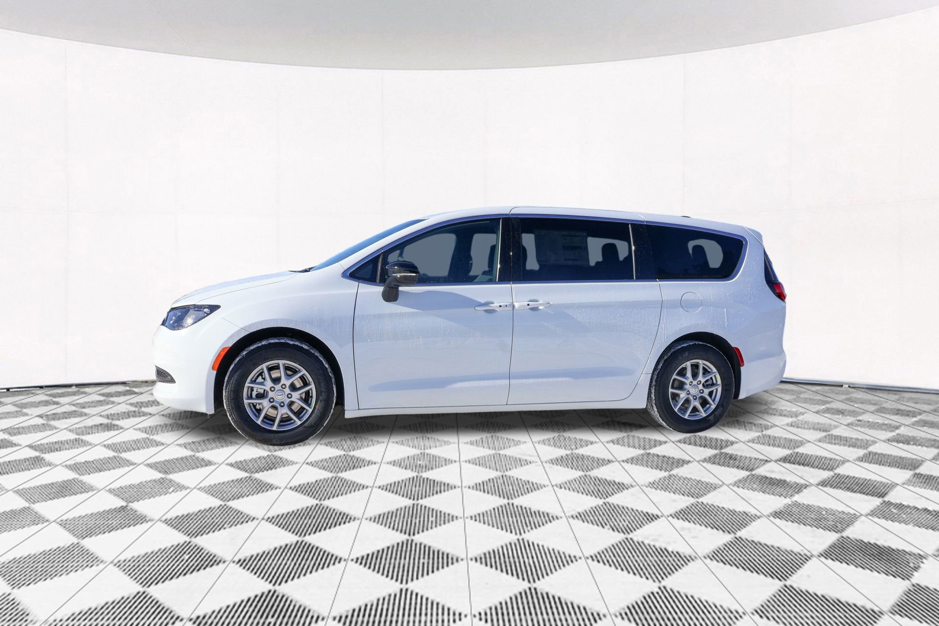 New 2026 Chrysler Voyager LX FWD image 8