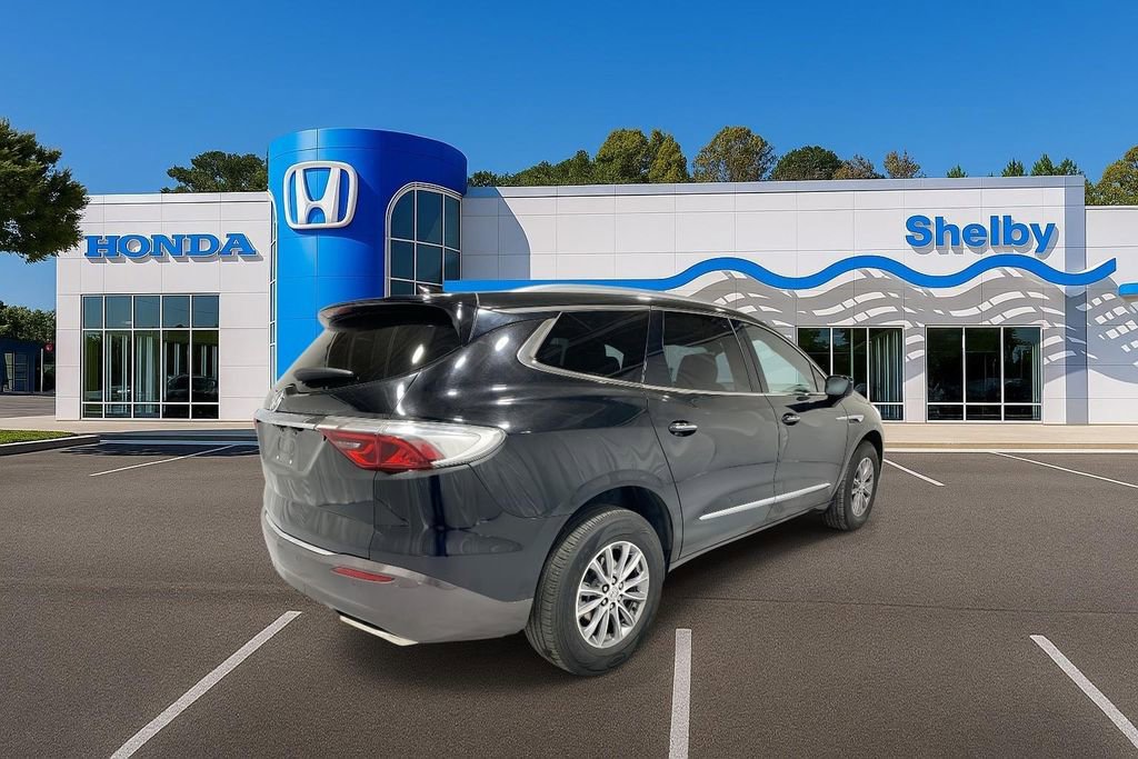 Used 2024 Buick Enclave Premium image 8