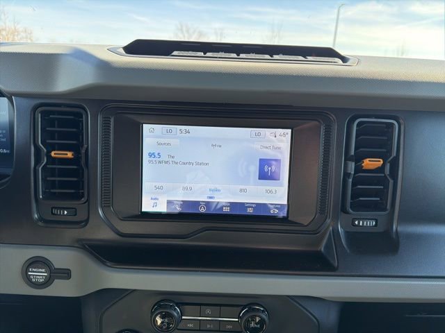 Used 2022 Ford Bronco Badlands image 23