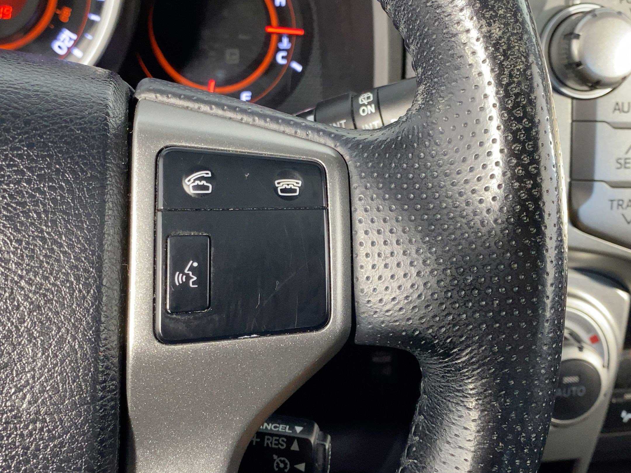 Used 2013 Toyota 4Runner Limited image 27