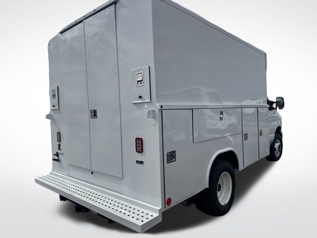 New 2025 Ford E-350 and Econoline 350 Super Duty w/ Power Equipment Group image 15