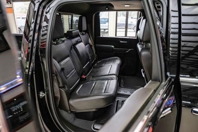 Used 2022 GMC Sierra 3500 Denali w/ Denali Black Diamond Edition image 32