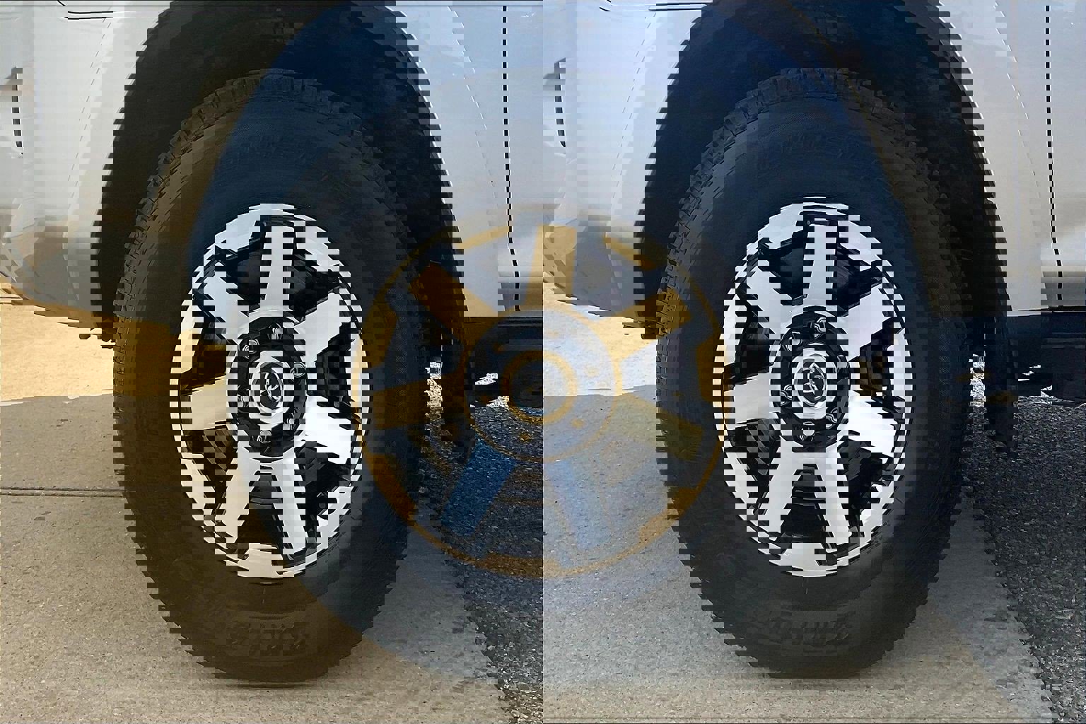 Used 2023 Toyota 4Runner TRD Off-Road image 11