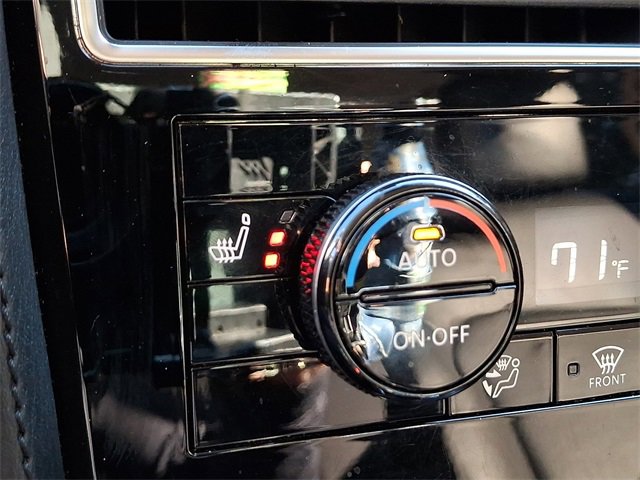 Used 2021 Nissan Armada SV image 27