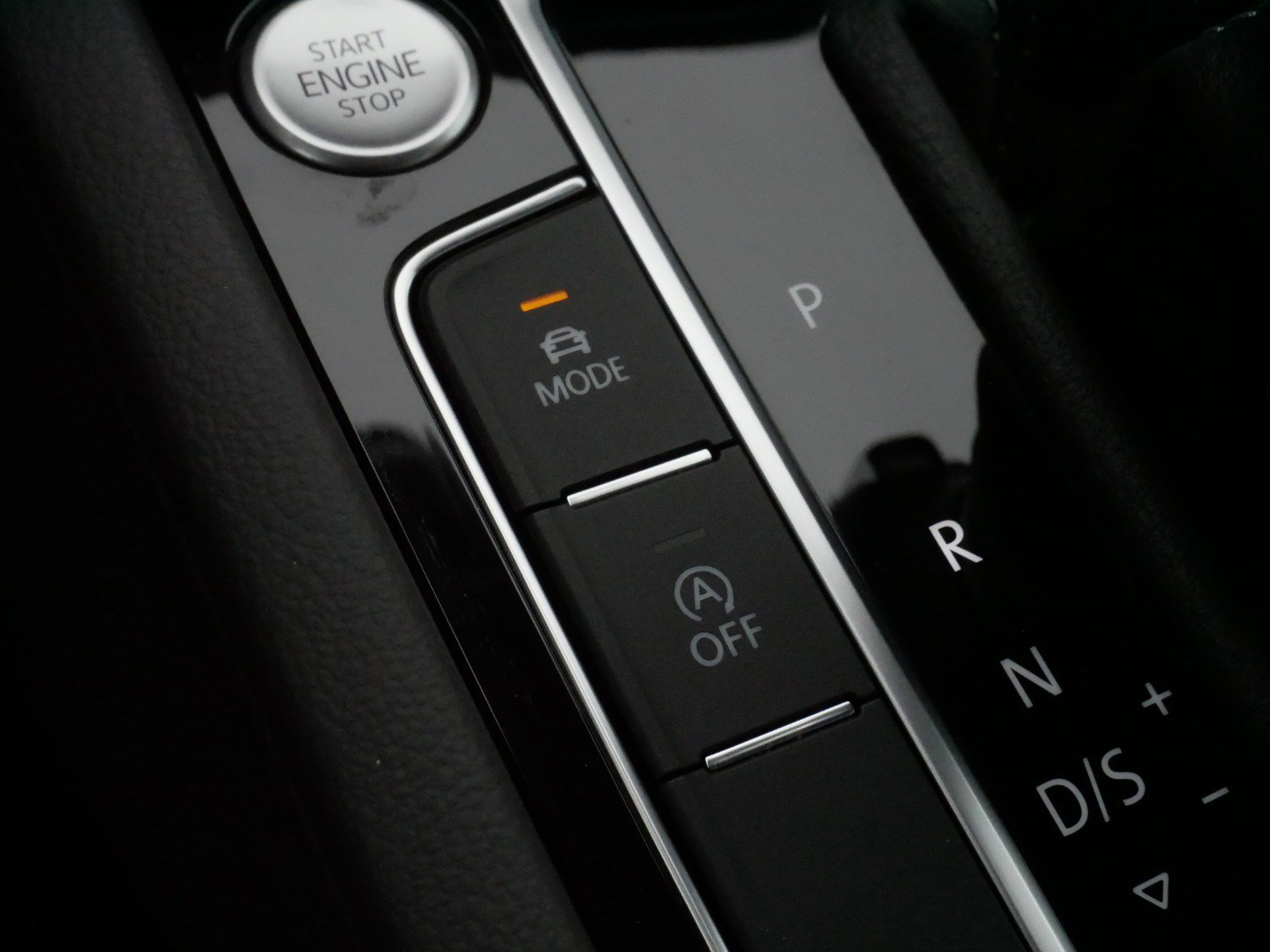 Used 2023 Volkswagen Arteon SEL Premium image 29