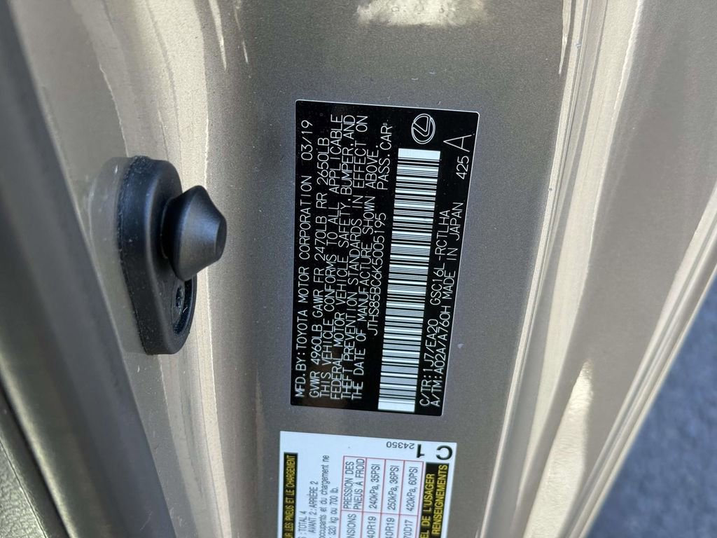 Used 2019 Lexus RC 300 w/ Premium Package image 32