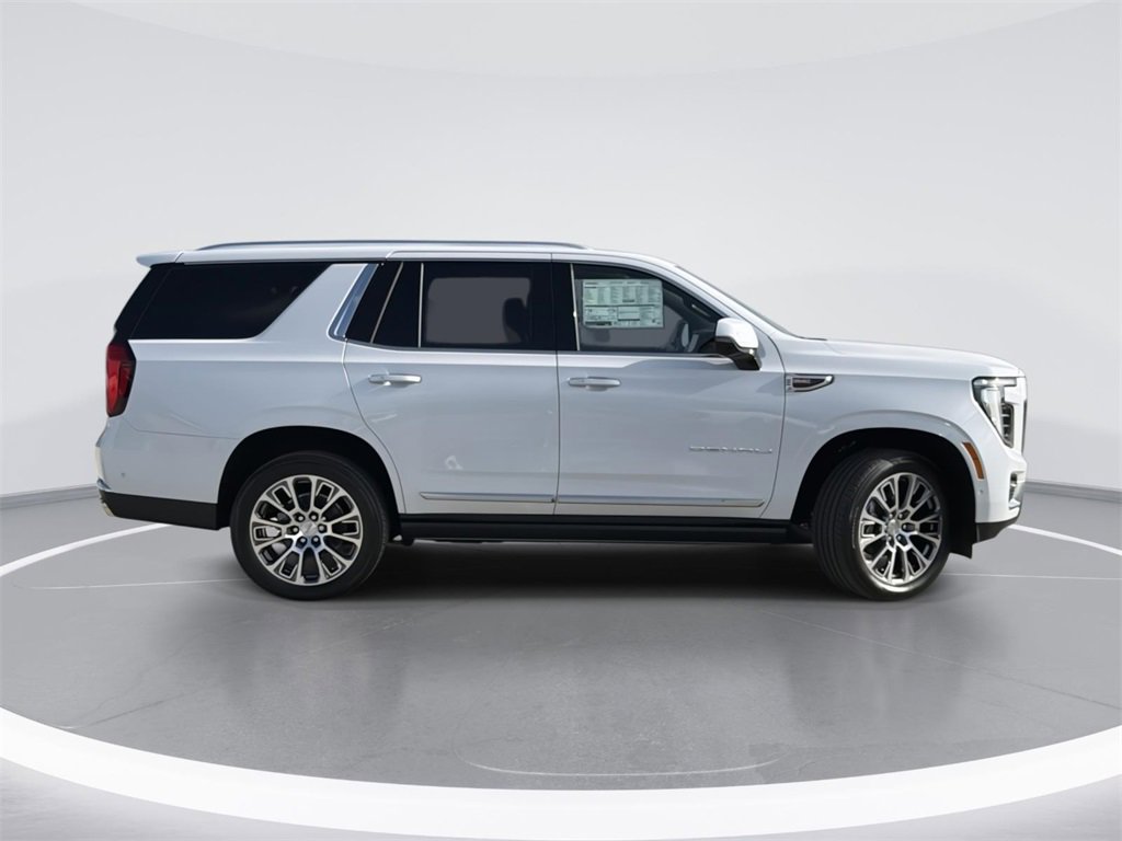 New 2026 GMC Yukon Denali w/ Denali Reserve Package image 3