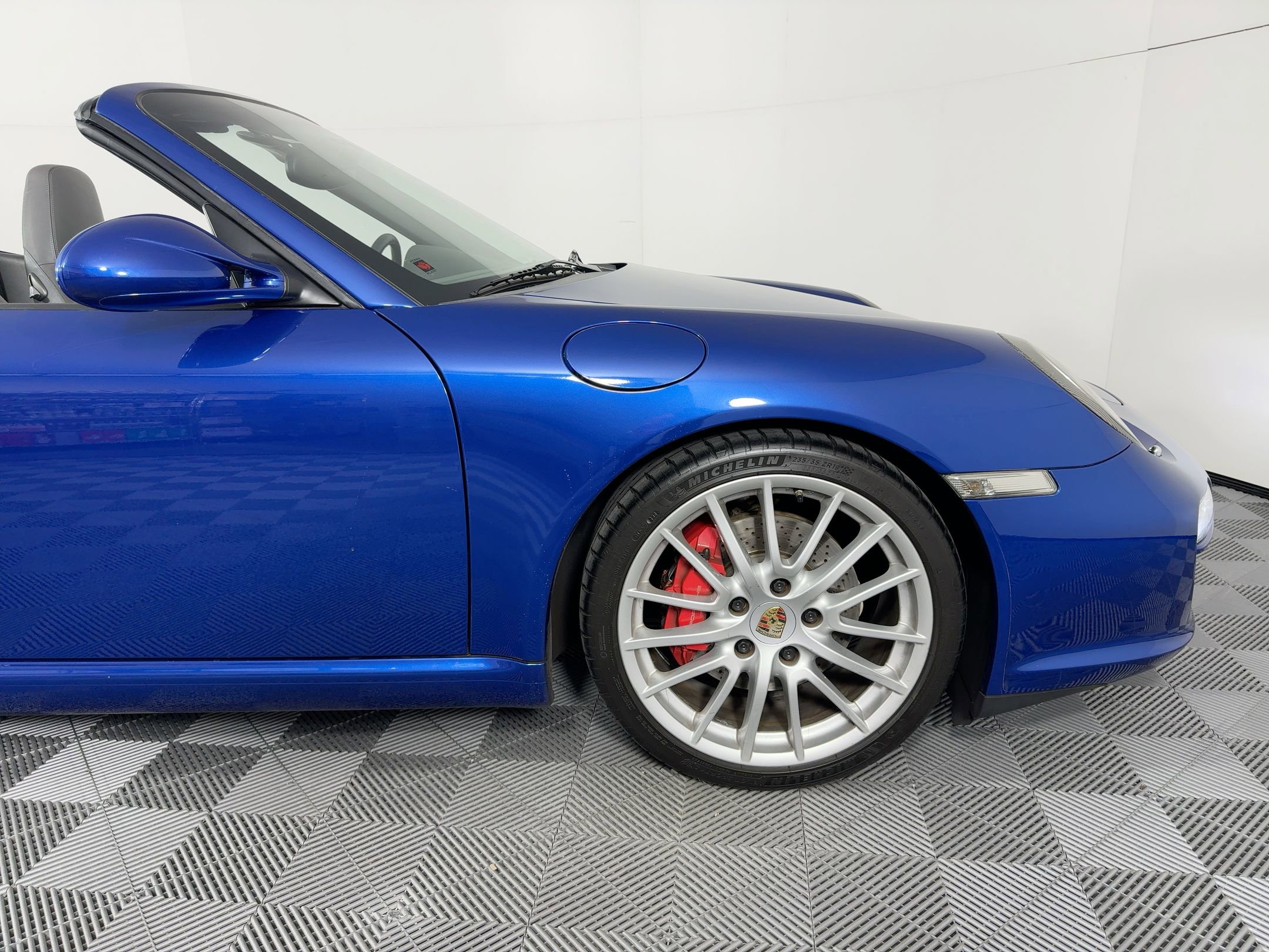 Used 2009 Porsche 911 Carrera S image 12