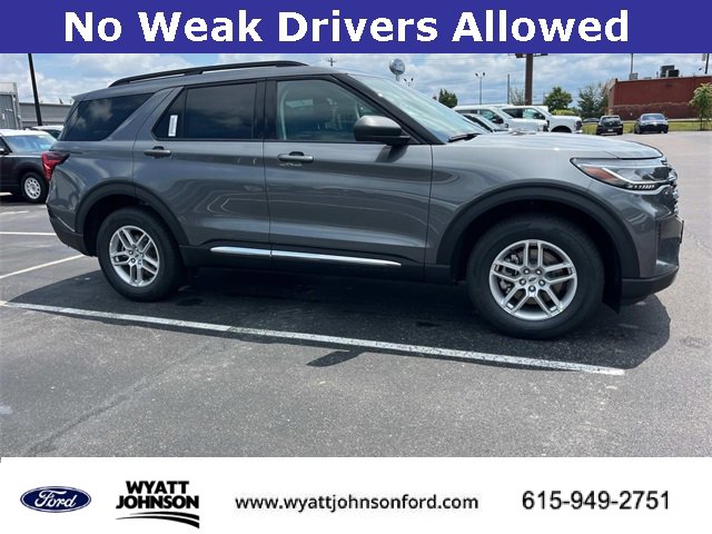New 2025 Ford Explorer Active image 2