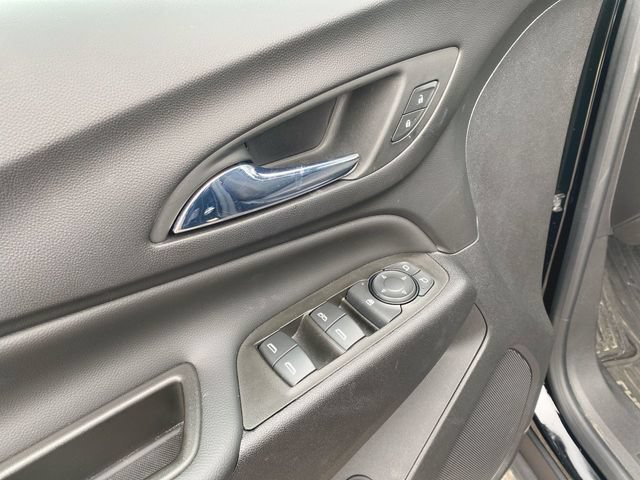 Used 2024 Chevrolet Equinox LT FWD image 22