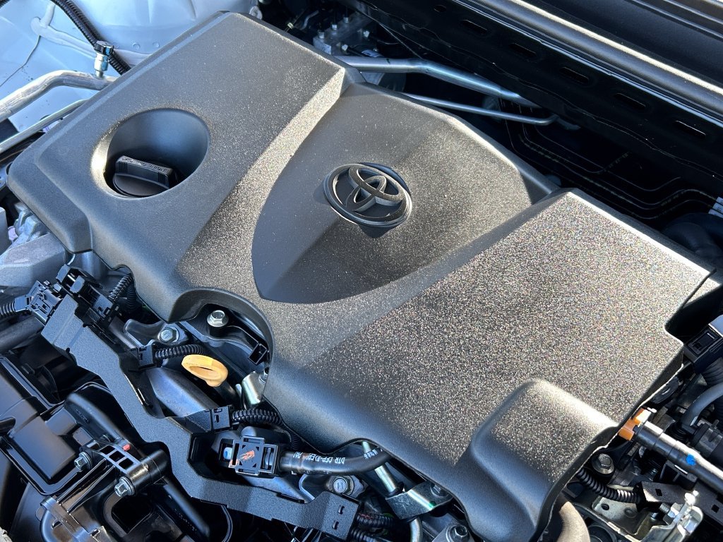 Used 2021 Toyota Camry SE FWD image 28