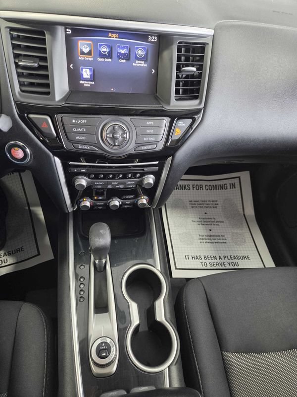 Used 2019 Nissan Pathfinder SV AWD/4WD image 3