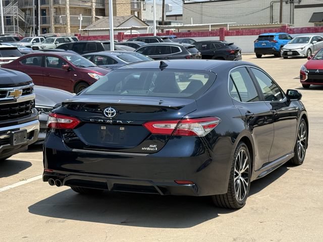 Used 2019 Toyota Camry SE FWD image 4
