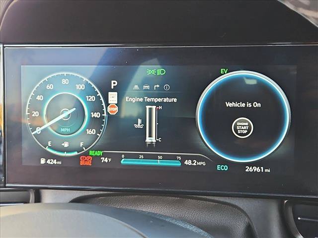 Used 2025 Hyundai Elantra SEL FWD image 11