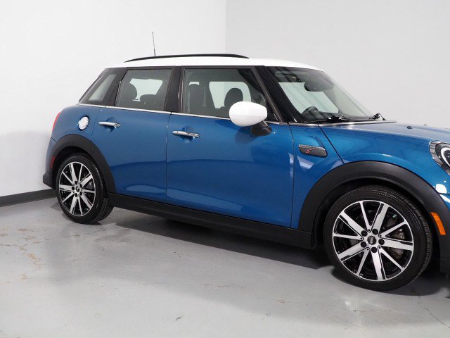 Used 2024 MINI Cooper S image 43