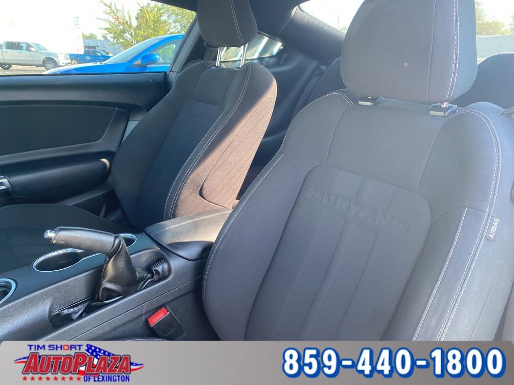 Used 2018 Ford Mustang GT w/ Black Accent Pkg image 28