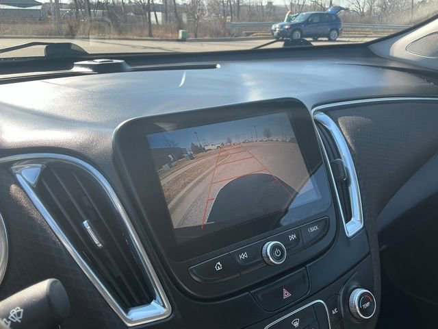 Used 2016 Chevrolet Malibu LT image 29