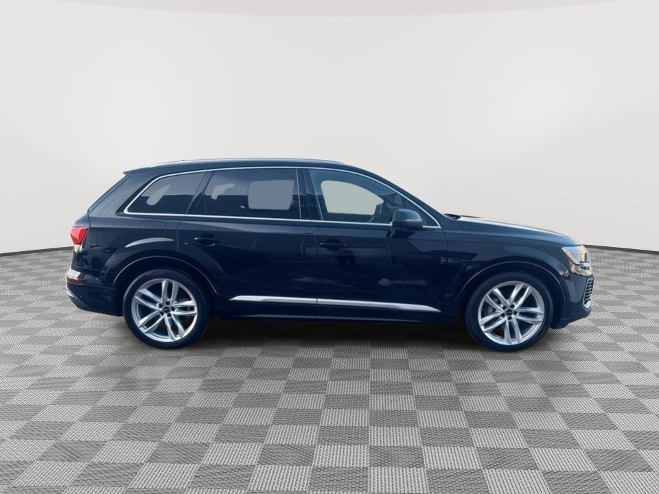 Certified 2025 Audi Q7 3.0T Premium Plus w/ Premium Plus Package image 9