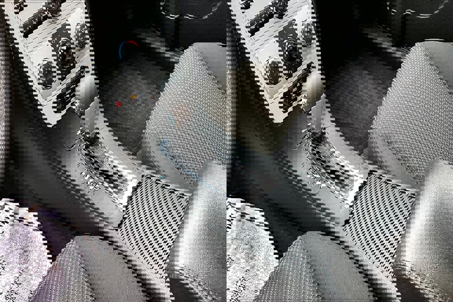 Used 2010 Chevrolet Malibu LT w/ Power Convenience Package image 16