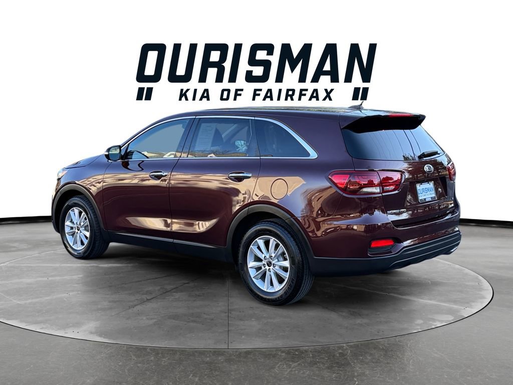 Used 2020 Kia Sorento LX image 4