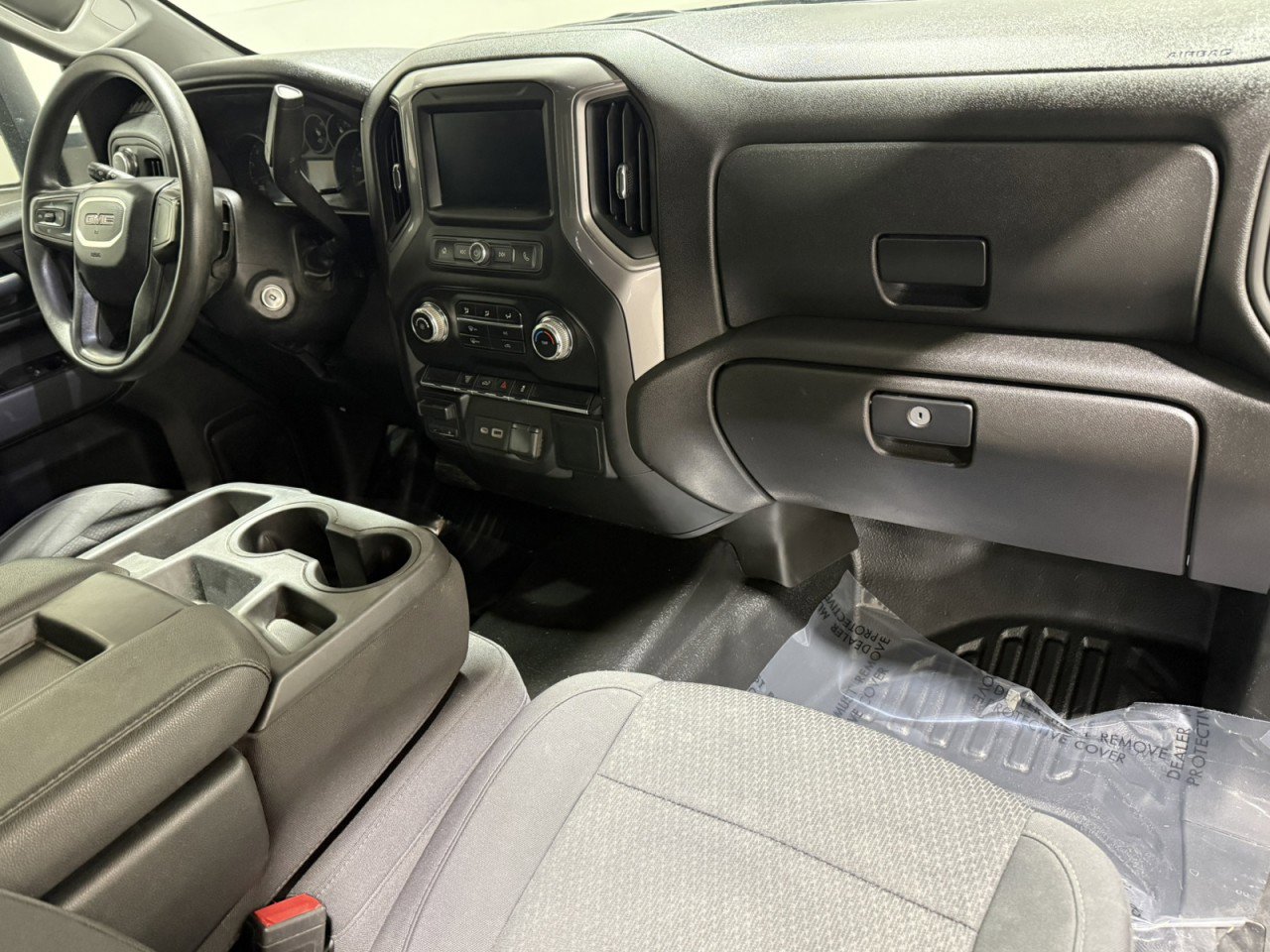 Used 2022 GMC Sierra 2500 Pro w/ Convenience Package image 11
