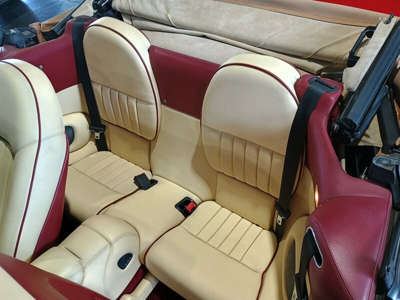 Used 1997 Aston Martin DB7 Volante RWD image 26