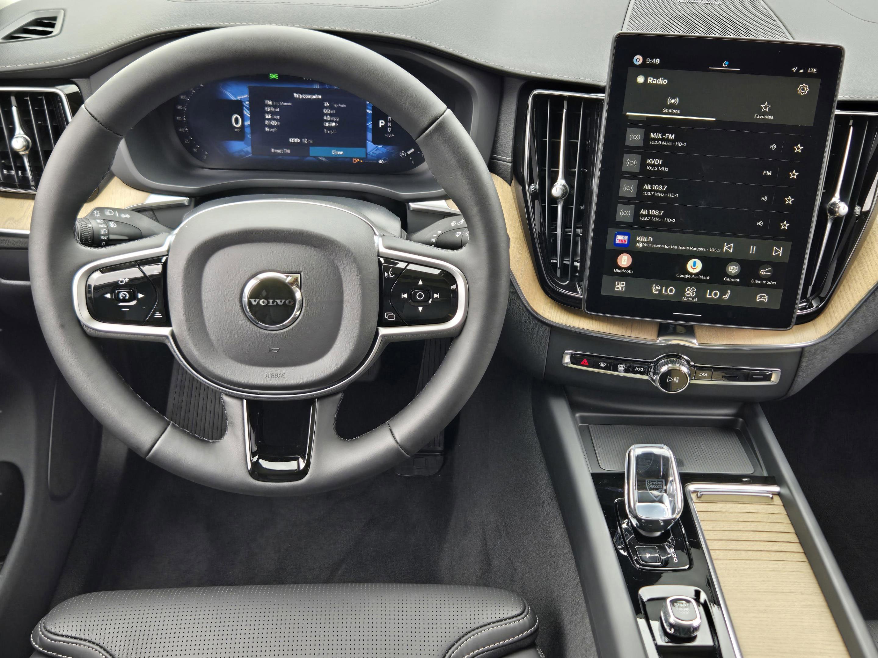 New 2026 Volvo XC60 B5 Ultra w/ Climate Package AWD/4WD image 22