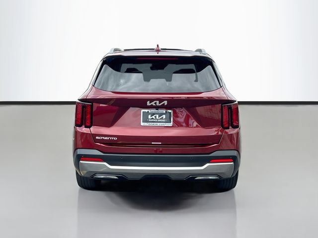 Certified 2025 Kia Sorento S w/ Panoramic Sunroof Package FWD image 6