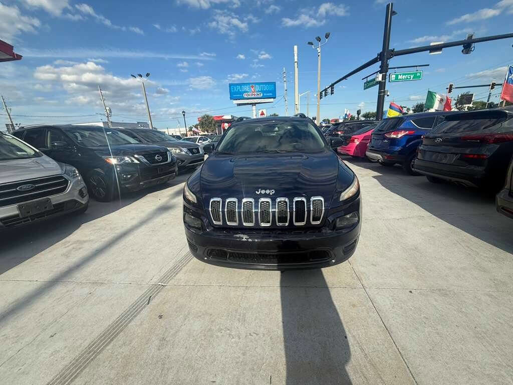 Used 2016 Jeep Cherokee Sport